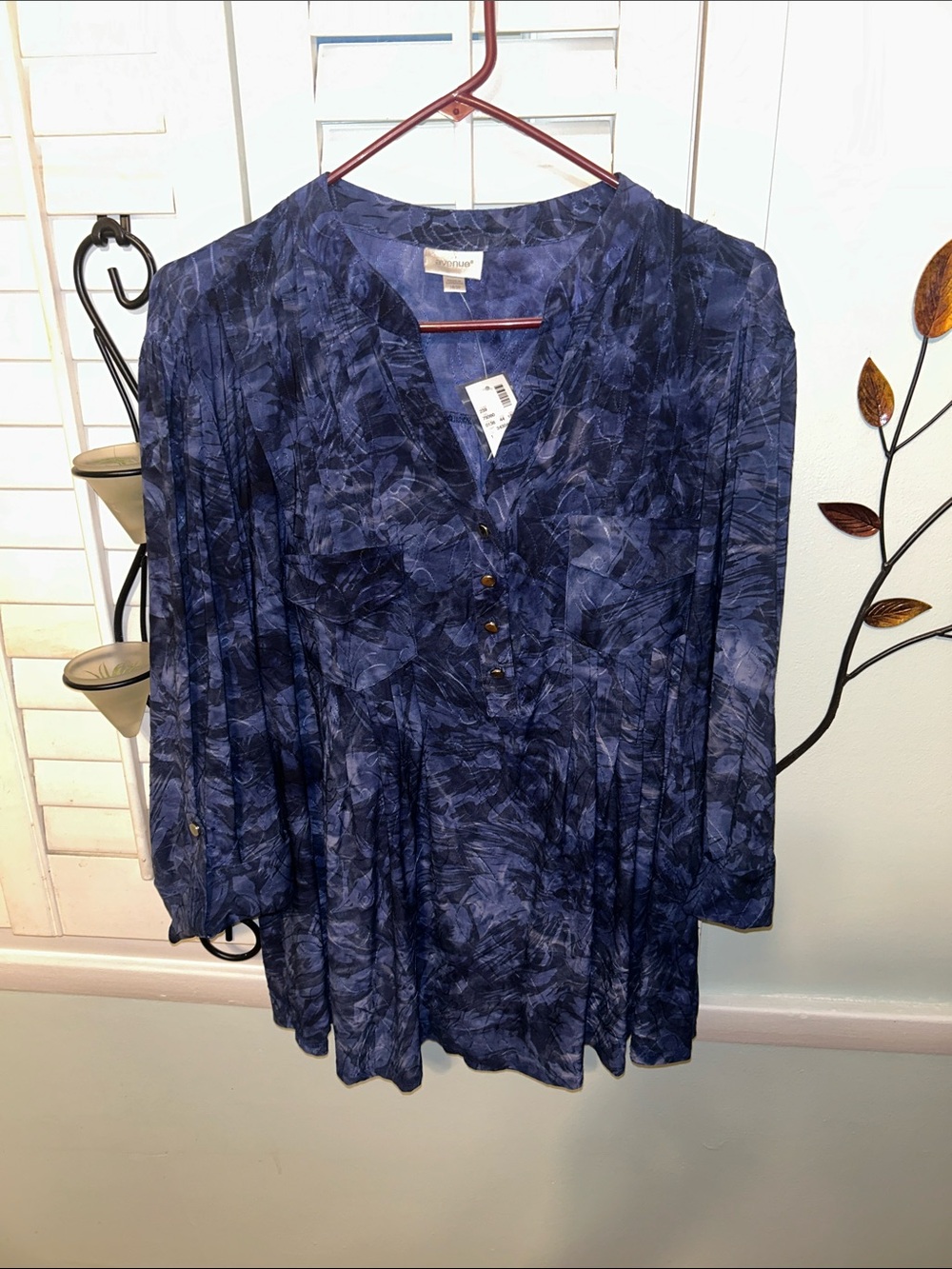 Avenue Navy Blue Abstract Print V-Neck Tunic